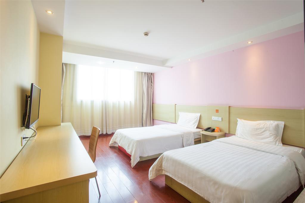 7Days Inn Shenzhen Shajing Shiming Square Exterior photo